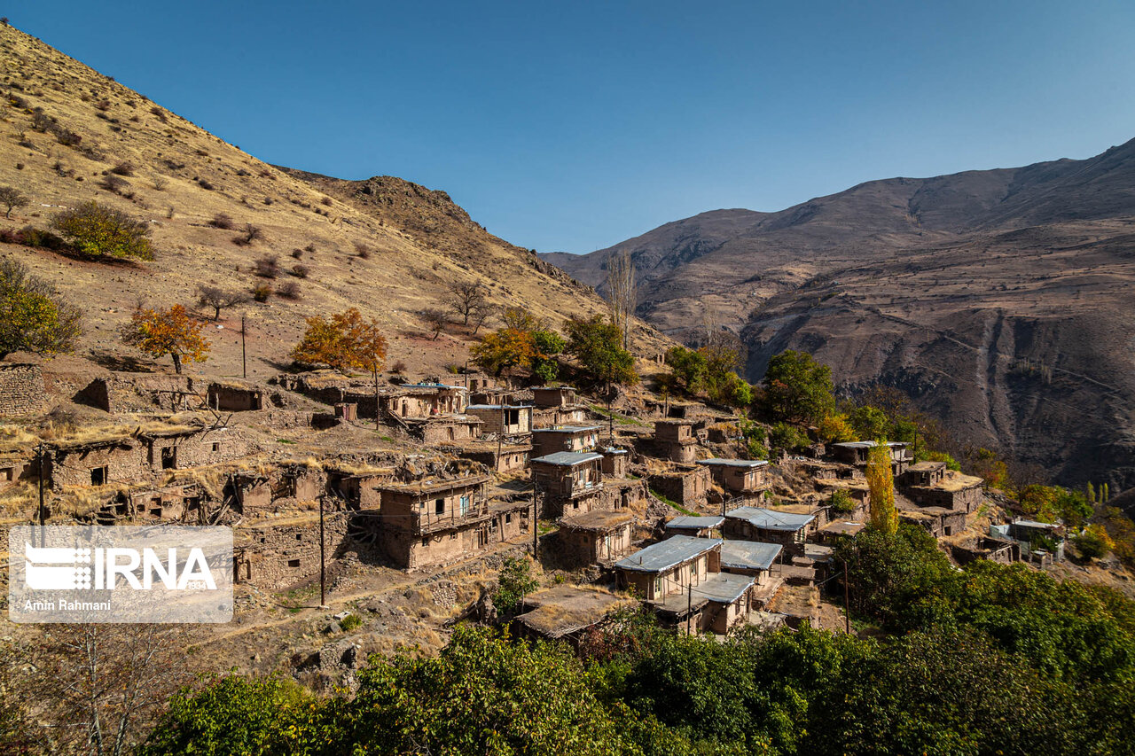روستای پلکانی زیبایی که خالی از سکنه شده!
