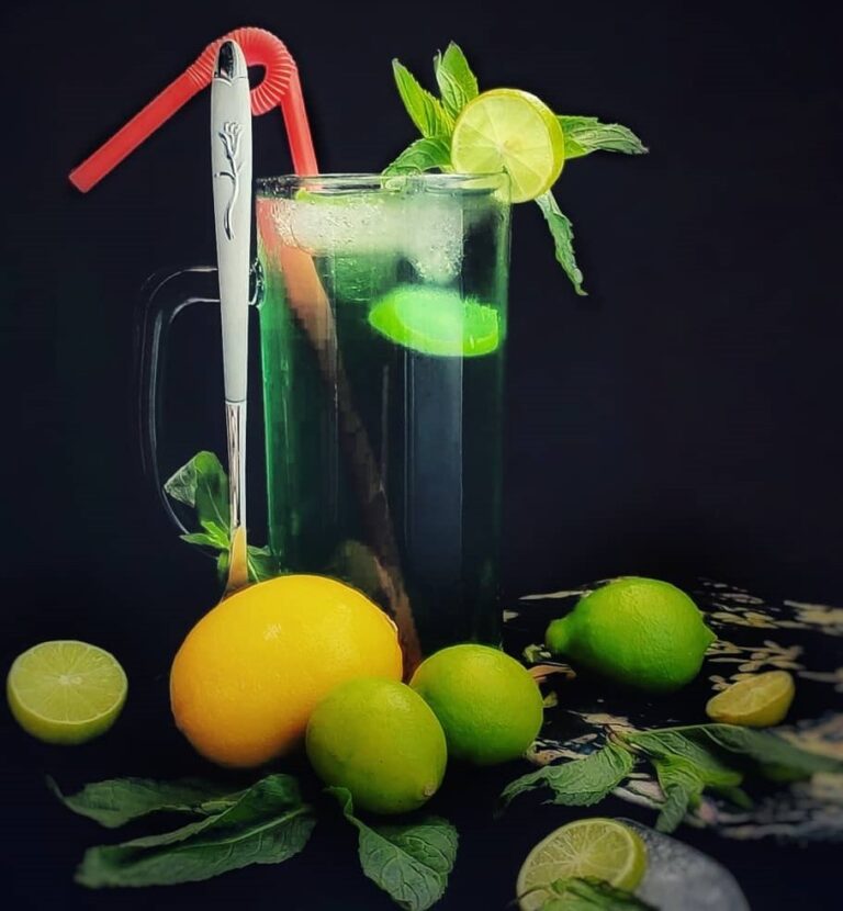 نوشيدني ها/ با شربت ليمو و نعناع به بدنتان جان تازه بدهيد