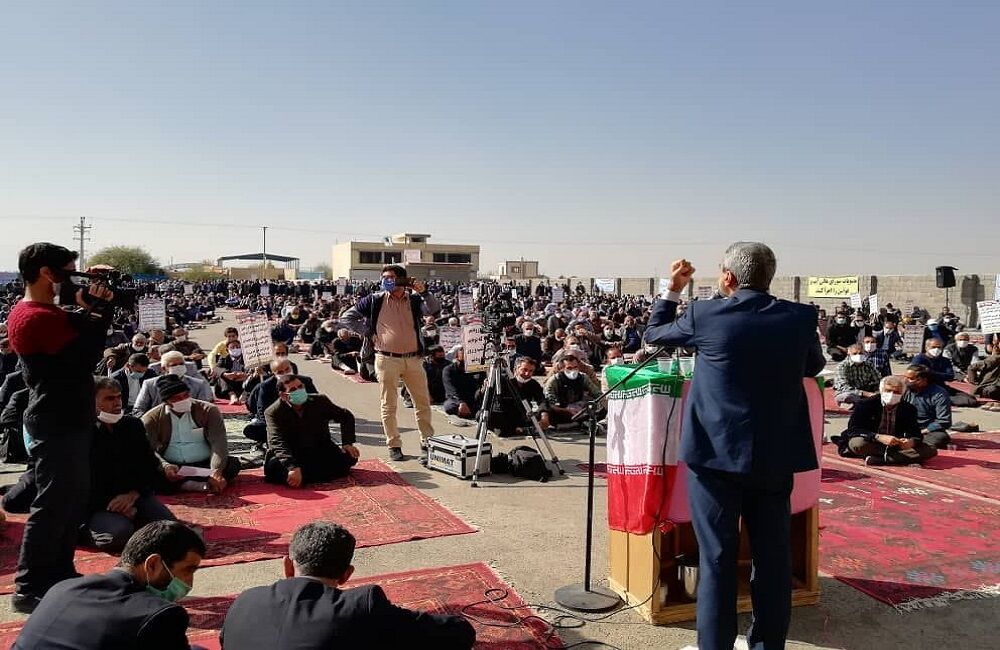جمعی از کشاورزان شرق اصفهان خواهان تحقق مطالبات خود شدند