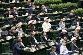 نگاهی به عملکرد جبهه پایداری در مجلس یازدهم؛ از پرونده‌سازی تا سیاسی‌کاری