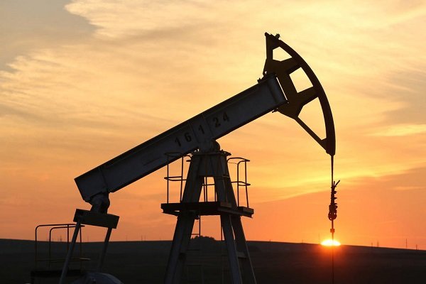 آژانس بین المللی انرژی: تقاضای جهانی نفت ضعیف می‌شود