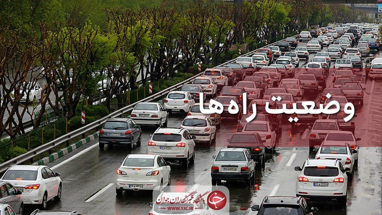 ترافیک در آزادراه قزوین-کرج-تهران سنگین است؛ بارش برف و باران در ۸ استان کشور