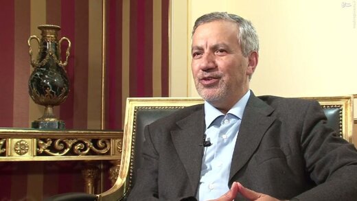 عطاءالله مهاجرانی: پمپئو جایش توی سطل زباله زیر میز است