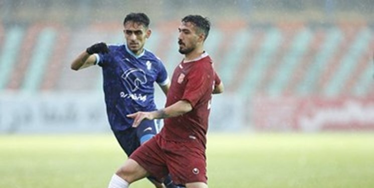 تساوی پیکان و شهرخودرو در پایان نیمه اول