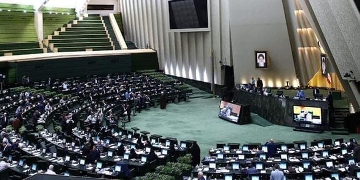 تفحص از عملکرد خودروسازها در دستور مجلس