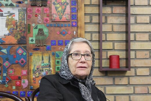 کرونا/ مینو محرز:با طب سنتی مشکلی نداریم اما عطاریها آبروی طب سنتی را بردهاند