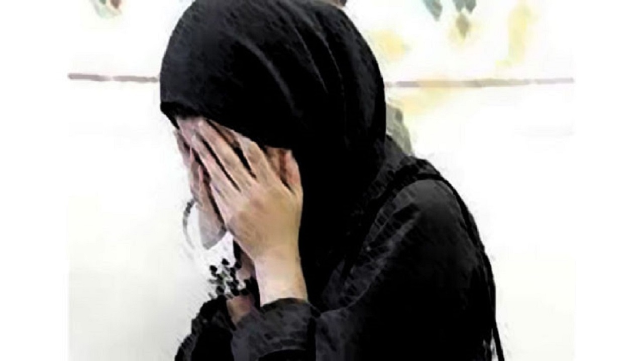 دستگیری زن جوانی که سرکرده باند سرقت شمش بود