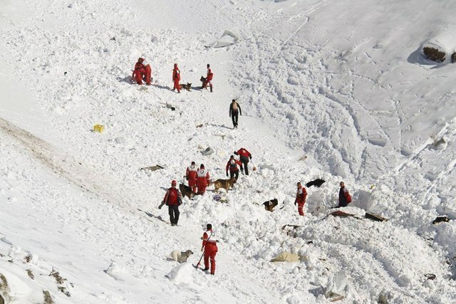 نجات کوهنورد زنجانی از ارتفاعات آذربایجان‌غربی