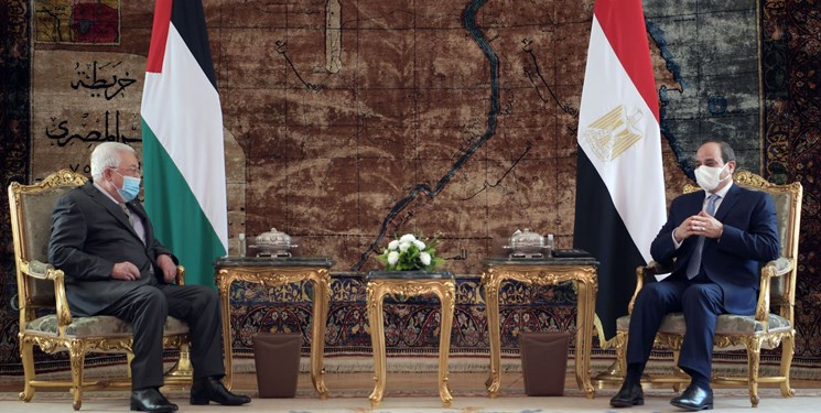 دیدار محمود عباس با رئیس‌جمهور مصر در قاهره