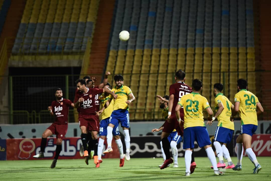 ۲ بازیکن مصدوم نفت آبادان به بازی مقابل ذوب آهن رسیدند