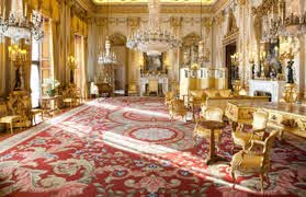اعتراف خدمتکار سابق ملکه بریتانیا به دزدیدن اشیای قیمتی از کاخ باکینگهام