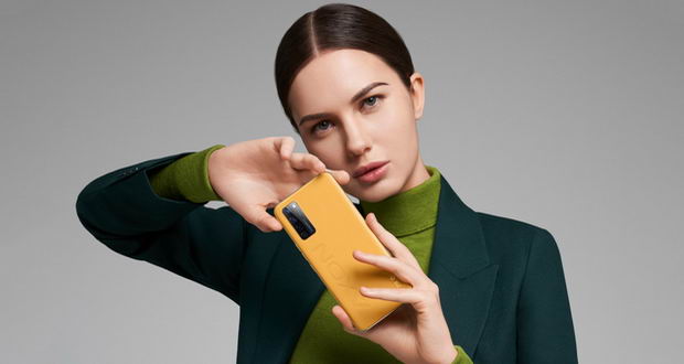 نسخه جدید ZTE Axon 20 5G با طراحی چرمی از راه رسید