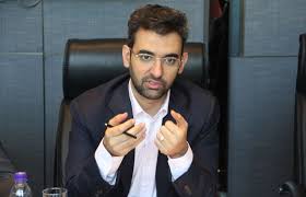 هشدار آذری جهرمی: نهادهایی تلاش دارند که اینستاگرام را فیلتر کنند