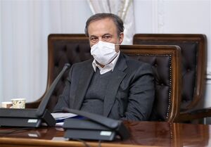 وزیر صمت خواهان رقابتی شدن صنعت خودرو شد