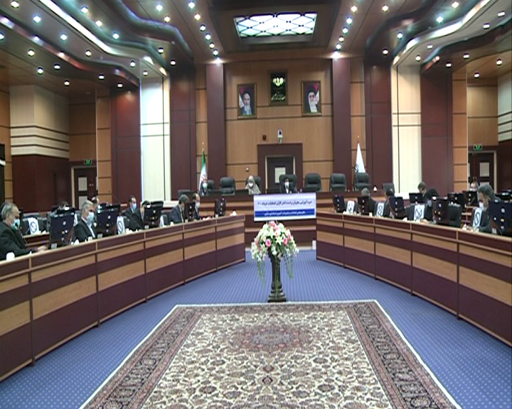 انتخابات ۱۴۰۰ حضوری و با رعایت شیوهنامههای بهداشتی برگزار میشود
