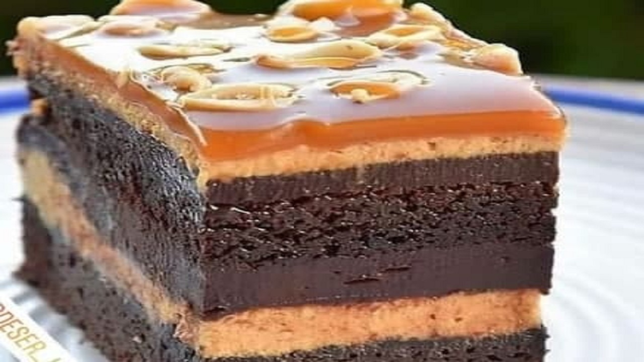 طرز تهيه کيک بادام زميني