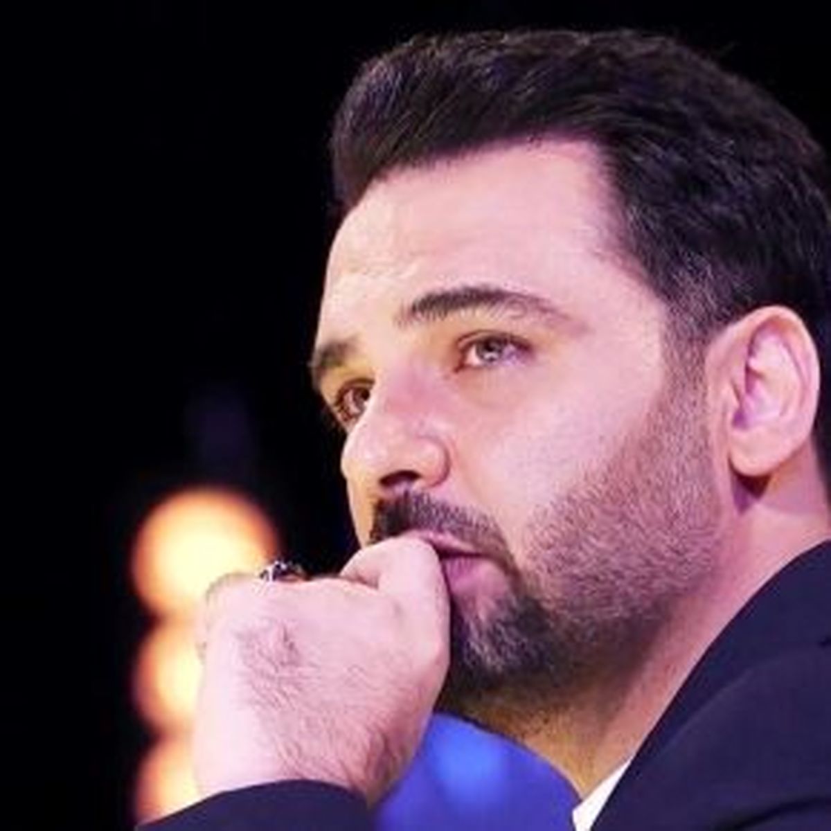 چهره ها/ طلب دعای «احسان علیخانی» برای مهرداد میناوند