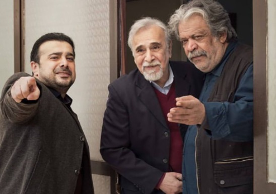 چهره ها/ عکس سپند امیر سلیمانی با پدرانش در سریال «باخانمان»