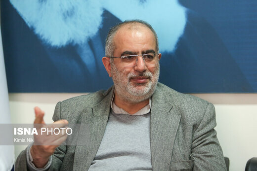 آشنا: آقای نماینده چه زود دست بزن پیدا کردی
