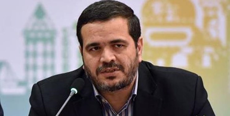 عنابستانی: به مامور پلیس راهور سیلی نزدم