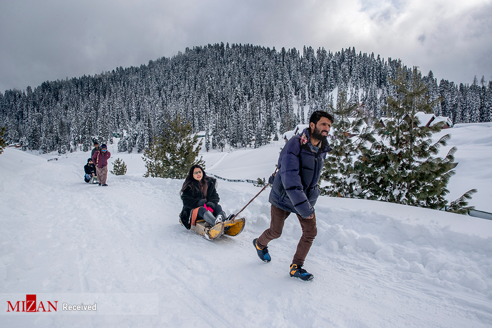 برف در کشمیر