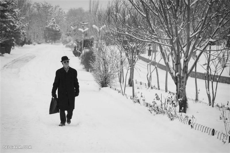 ژست دخترانه و پسرانه عکاسی در برف