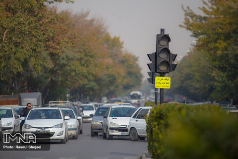 آلودگی هوای اصفهان تا جمعه ادامه دارد