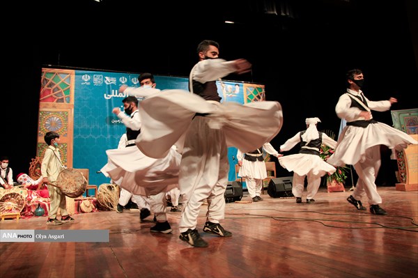 رقص سنتی در جشنواره بین المللی فرهنگ اقوام ایران زمین