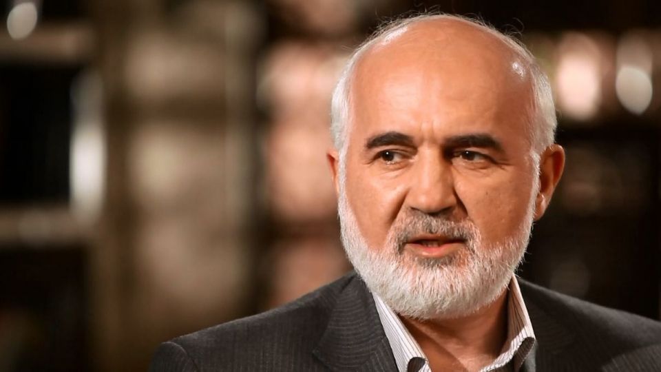 توکلی: به نام اصولگرا و اصلاح‌طلب وارد مجلس می‌شوند، به کام خود عمل می‌کنند