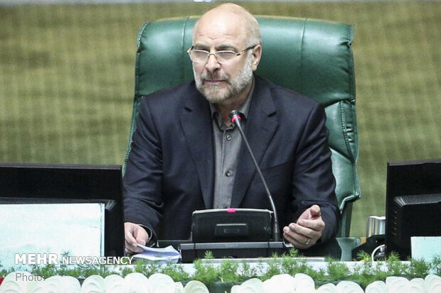 واکنش قالیباف به انتقاد یک نماینده از عدم حضور روحانی در مجلس