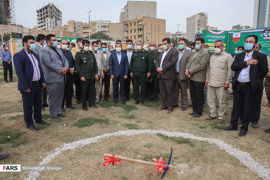 عکس/ پروژه بزرگ تفریحی پارک ریحانه اهواز کلنگ‌زنی شد