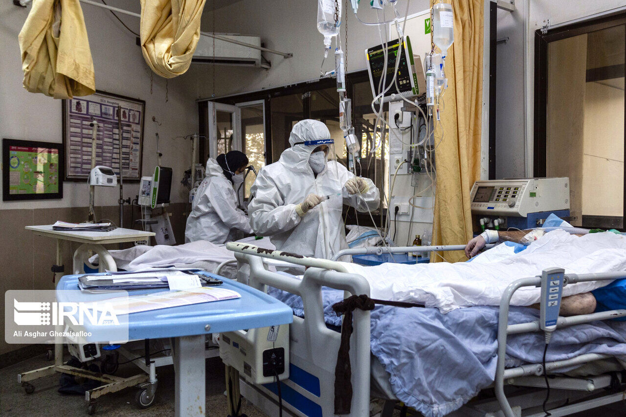 ۱۳ بیمار بدحال کرونایی در بیمارستان‌های قم بستری هستند