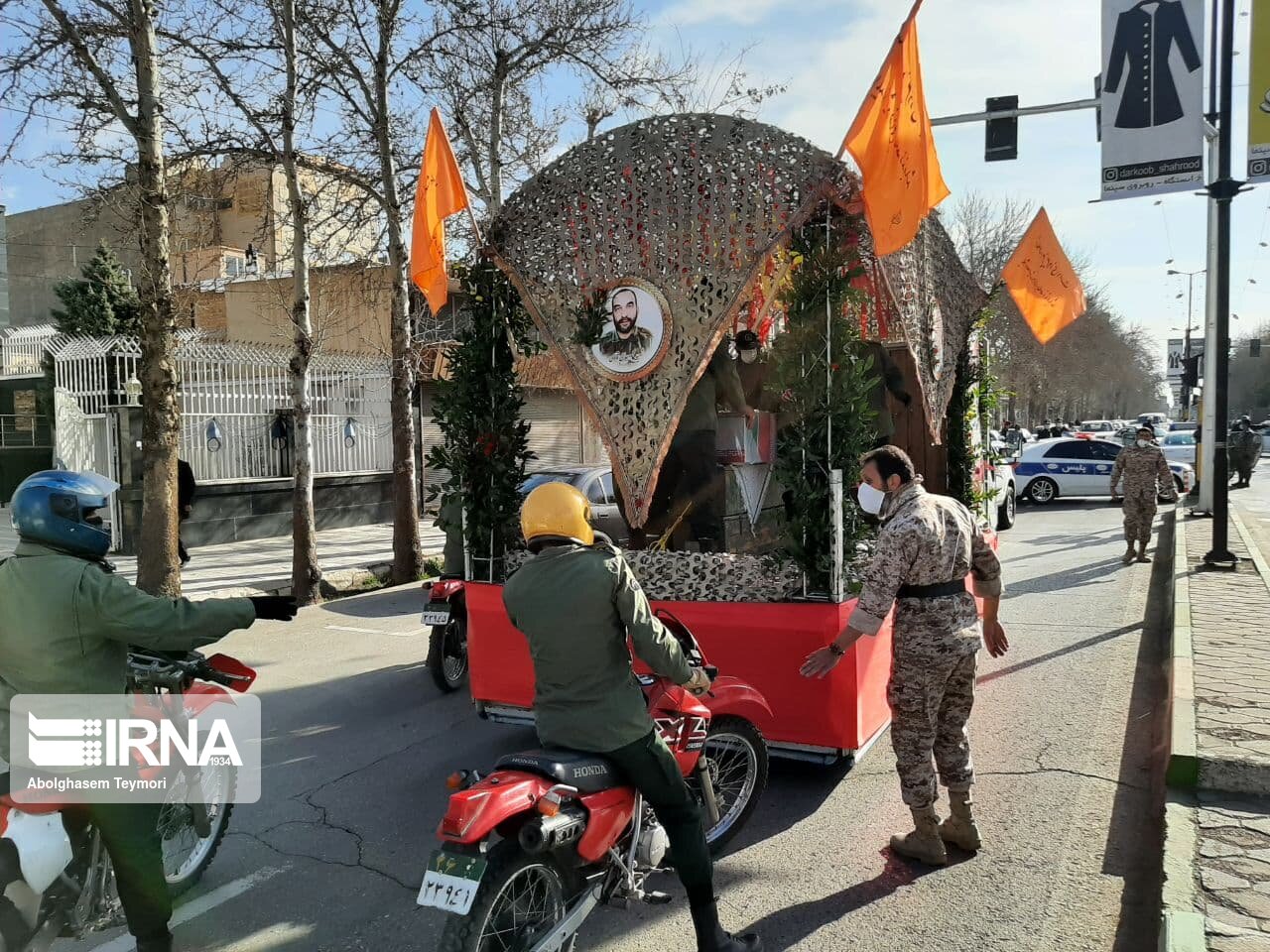 تشییع پیکر شهید محمود حاجی قاسمی در شاهرود