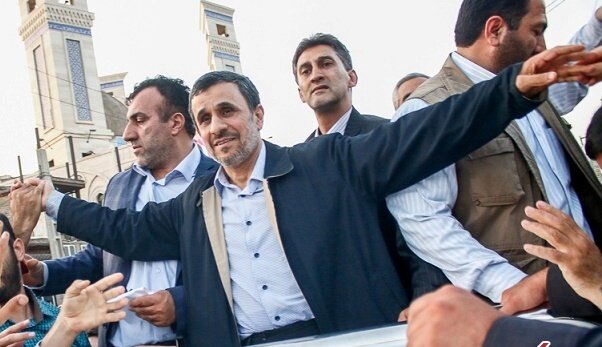 داستان احمدینژاد و اصولگرایان!