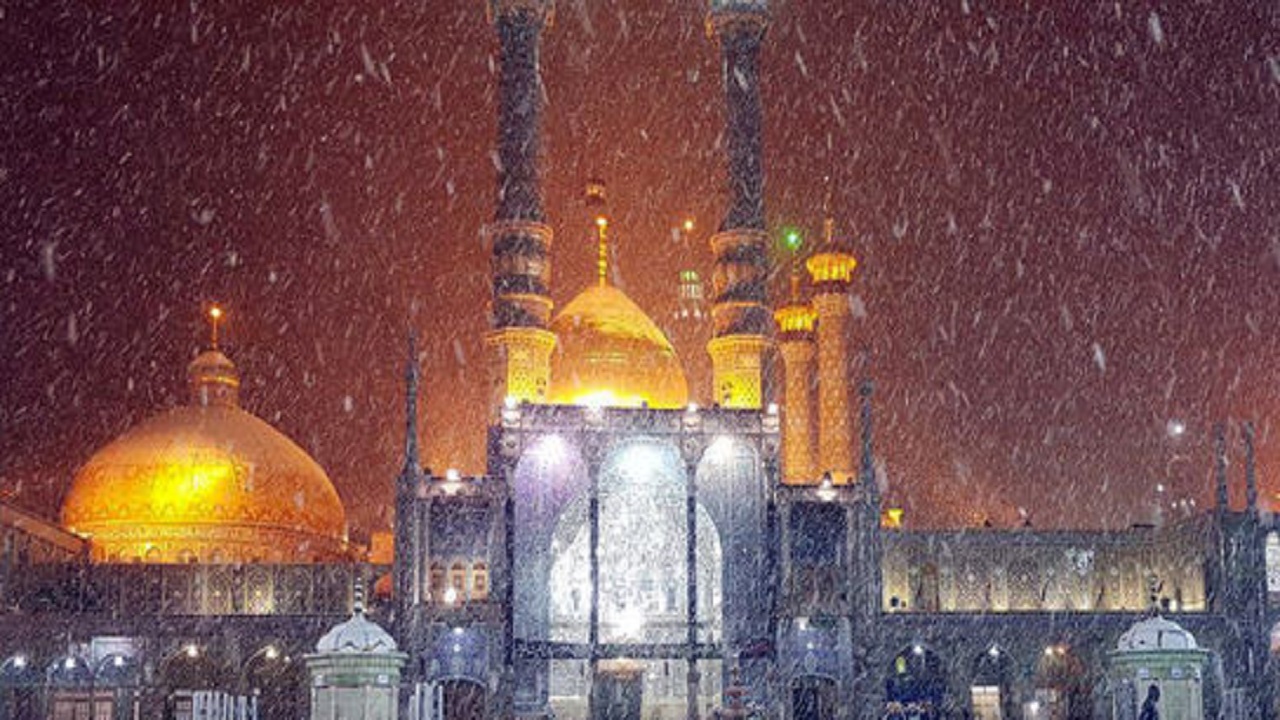 قم سپید پوش می شود
