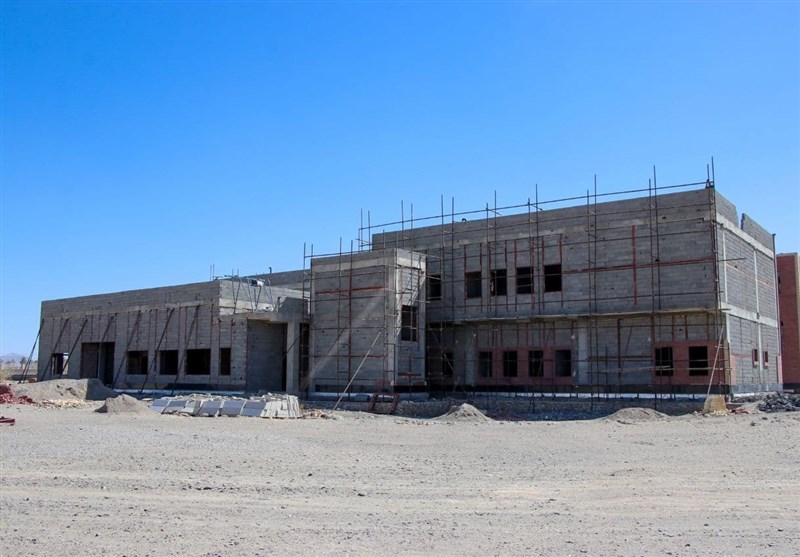 ۱۲۰ هزار نفر در بلوچستان معطل ساخت بیمارستان