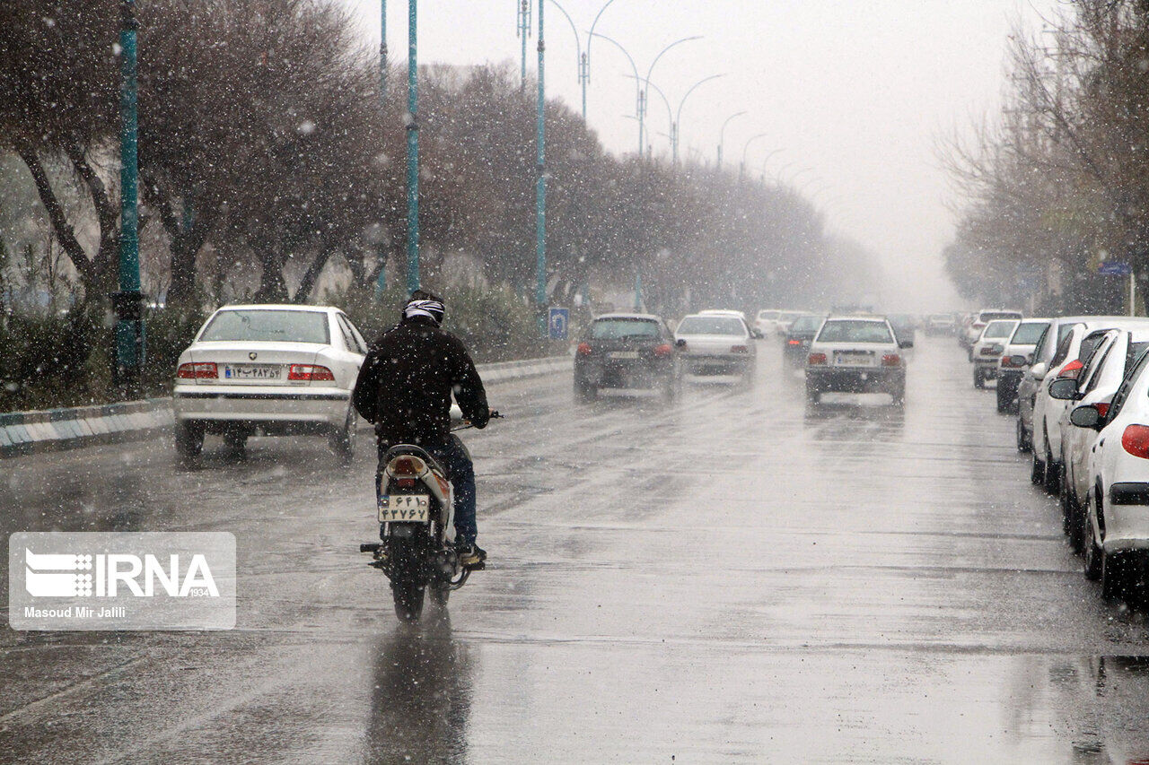 برف و باران در راه کرمان