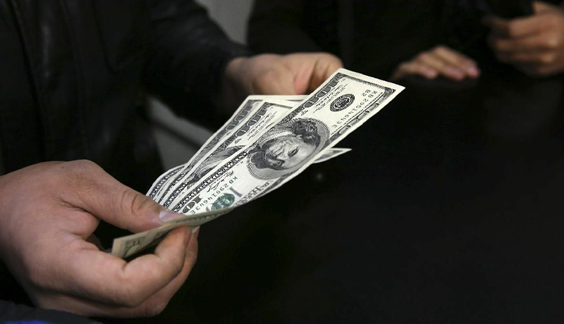 بازار ارز تحت تاثیر اخبار متناقض