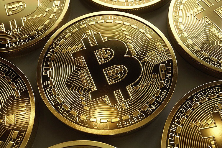 خروج مشکوک پول از بیت‌کوین