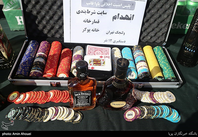 بازداشت ۱۸ قمارباز در شمال تهران
