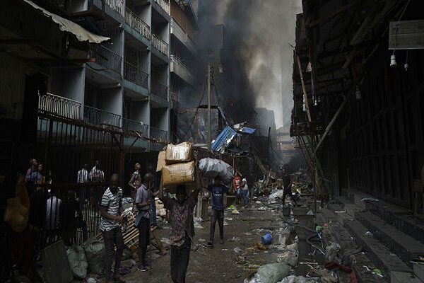 ۳۶ کشته و دهها زخمی در نیجریه؛ مهاجمان خانه‌ها را سوزاندند