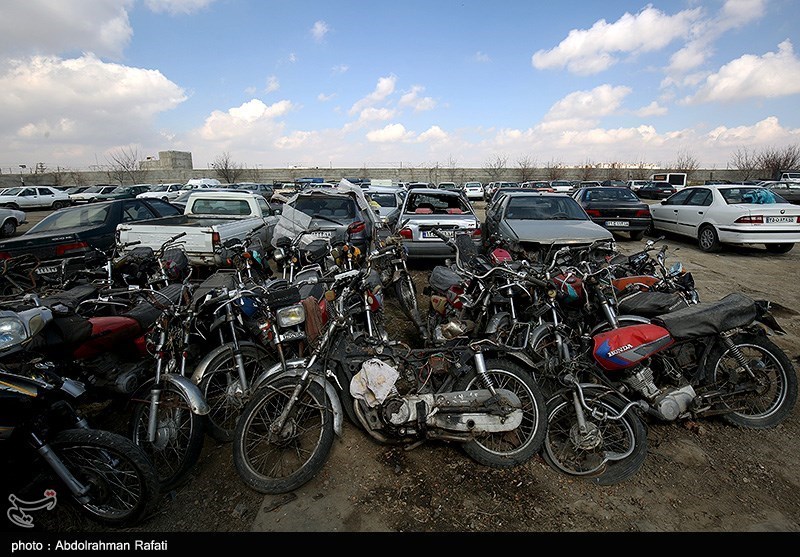 عکس/ پارکینگ موتور سیکلتهای توقیفی در همدان