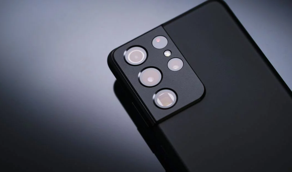 مقایسه گلکسی S21 اولترا سامسونگ با اوپو Find X3 Pro