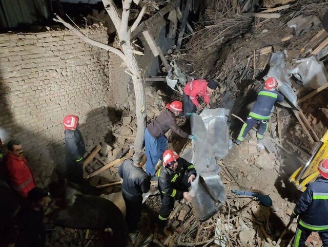 انفجار مواد محترقه در بانه تلفات داد 