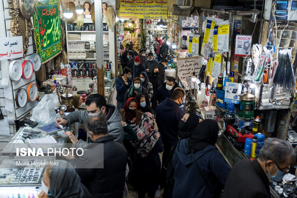 عکس/ بازار بزرگ تهران در روزهای پایانی سال ۹۹