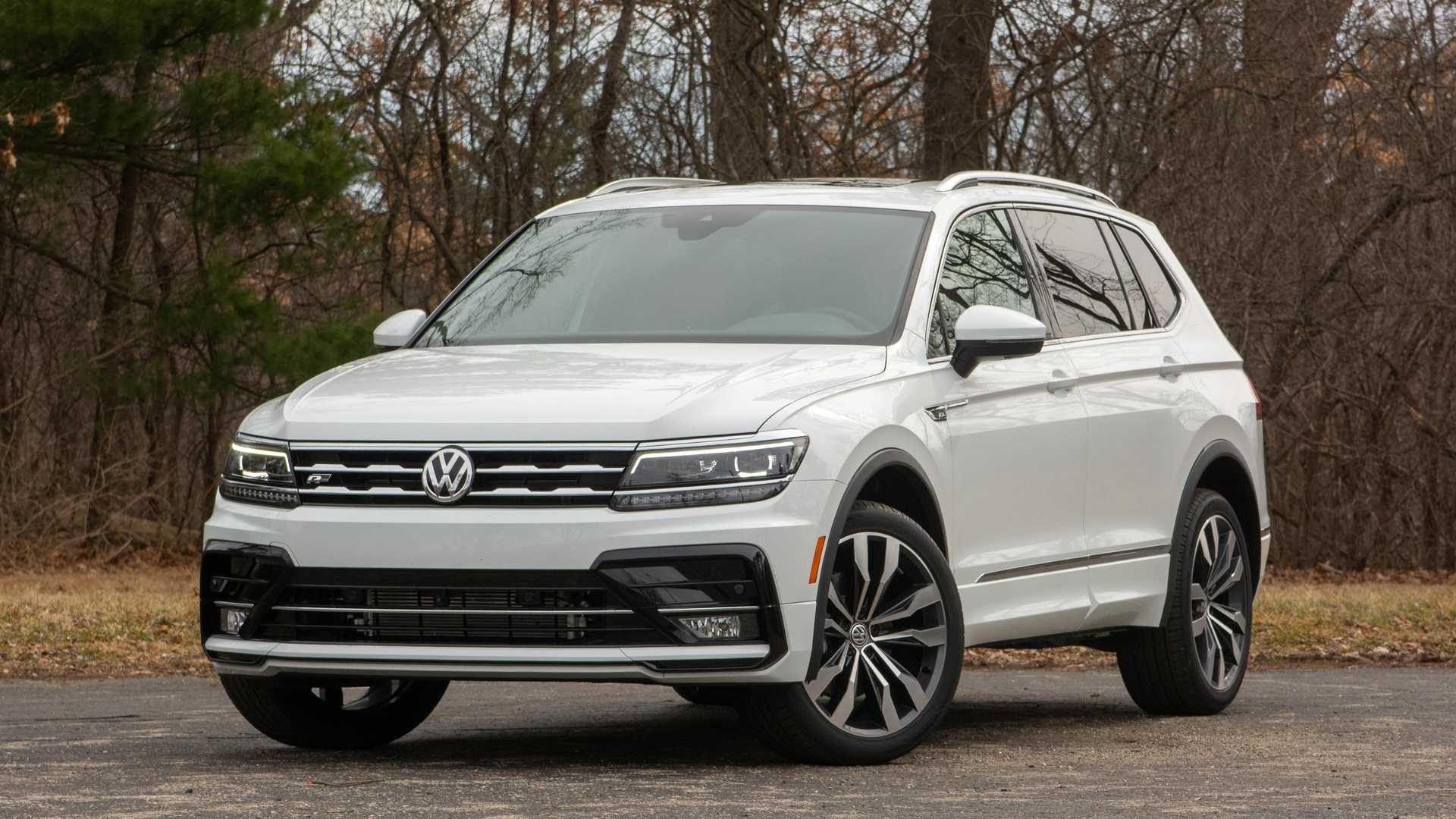 Тигуан 2021. Tiguan 2021. Volkswagen Tiguan r-line черный. Тигуан sel.