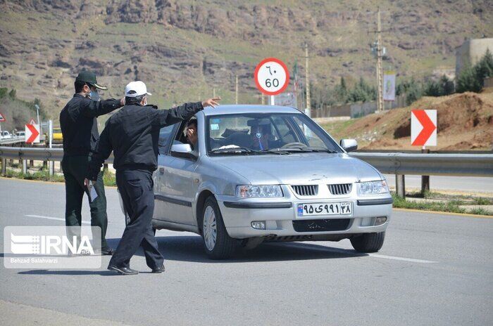 رئیس پلیس راه: خودروهای غیربومی در بوشهر براساس رنگ بندی کرونایی اعمال قانون میشوند