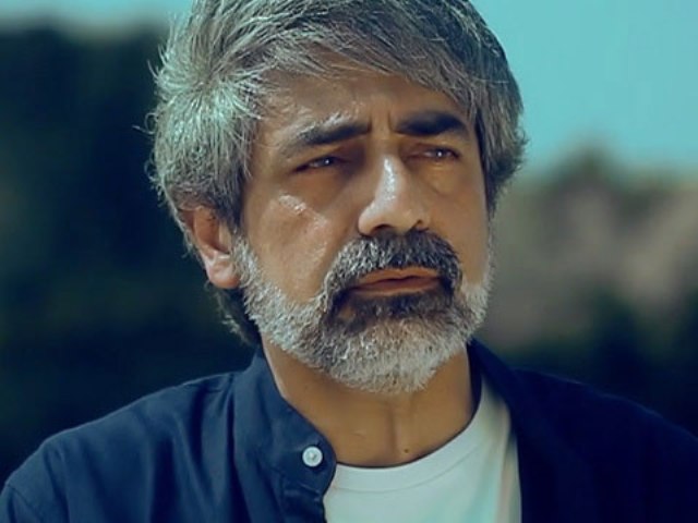 «شاپرک» را با صدای حسین زمان گوش دهیم 
