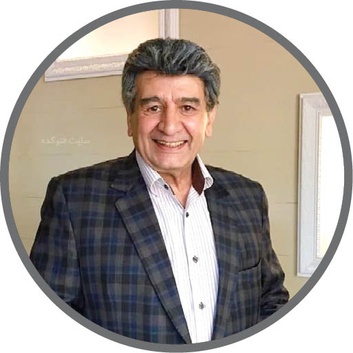 روحیه‌ای با نشاط و صدایی جوان در 80 سالگی