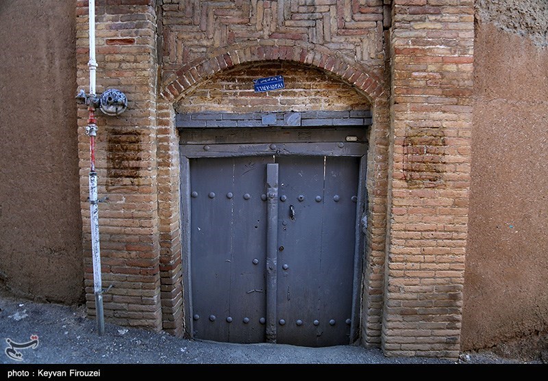درهای قدیمی، دریچه ای به گذشته